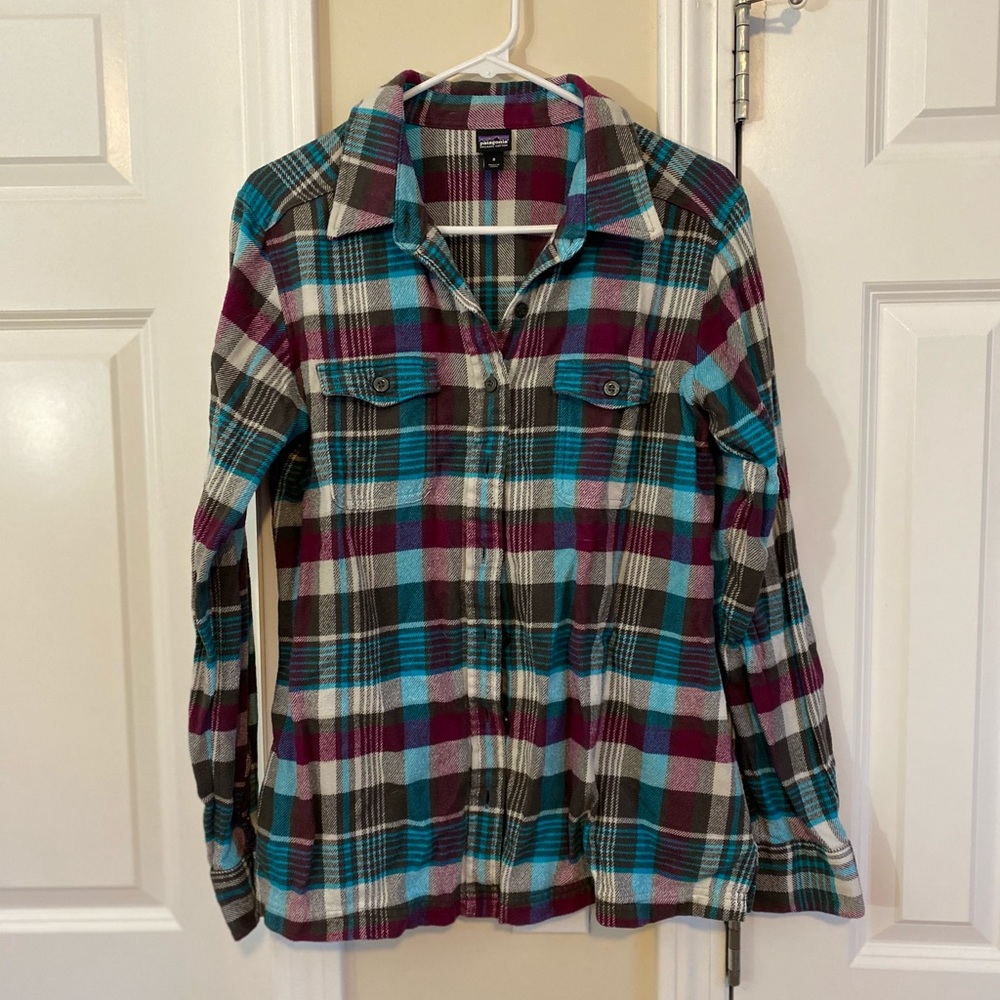 Patagonia plaid button down Sz8
